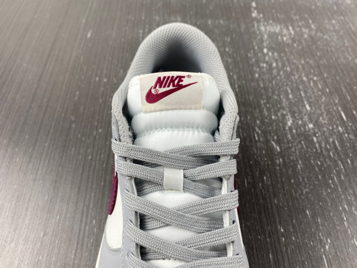 nike dunk low "grey/white/red" dd1503-122