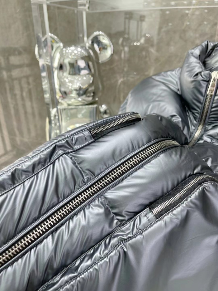 Pra*a coat
