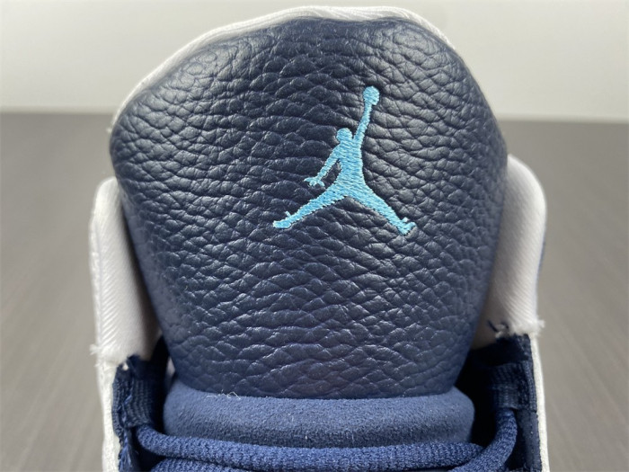 air jordan 13 retro white obsidian powder blue 414571-144