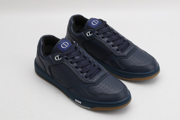 d10r b27 sneaker