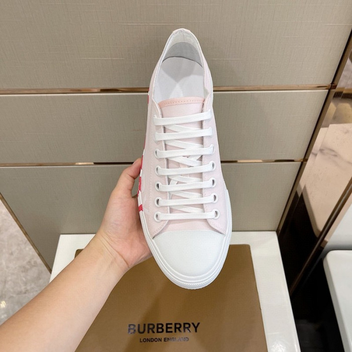 bur  sneaker
