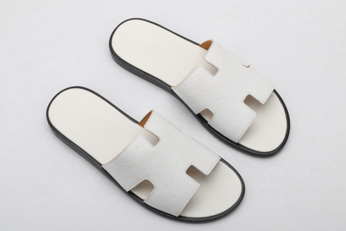 herm*s  slippers