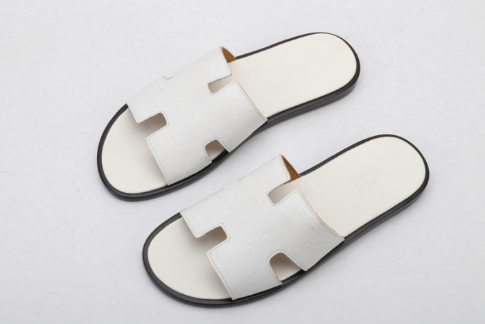 herm*s  slippers
