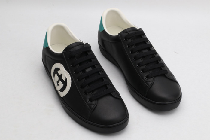 G*u*i ace embroidered low-top sneaker