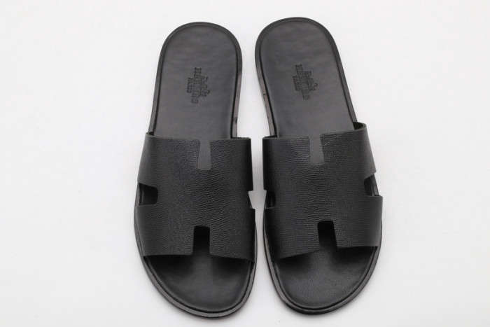 herm*s  slippers