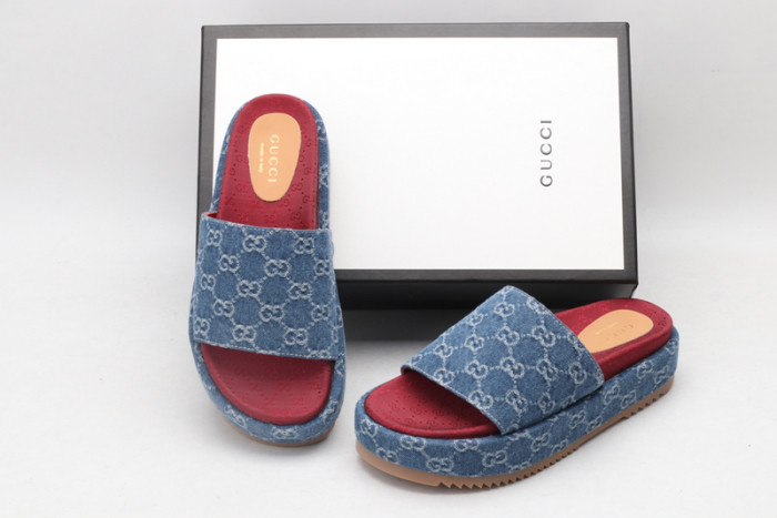 G*u*i slippers