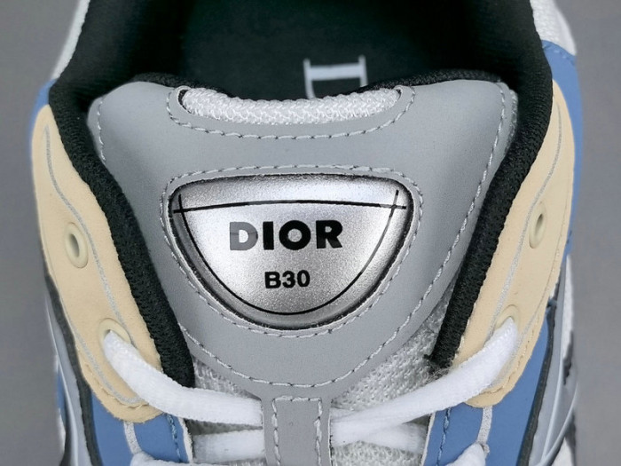 b30 sneaker