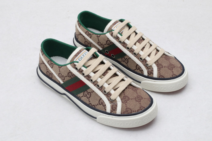 G*u*i rhyton sneaker