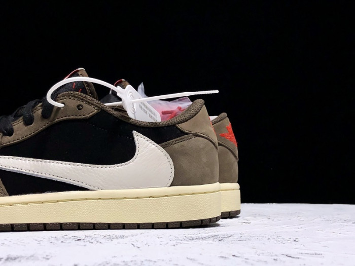 travis scott x air jordan 1 low cq4277-001