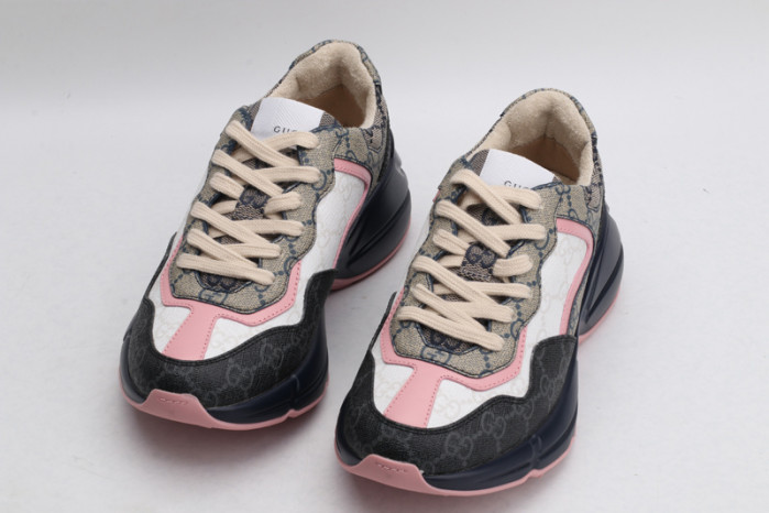 G*u*i sneaker