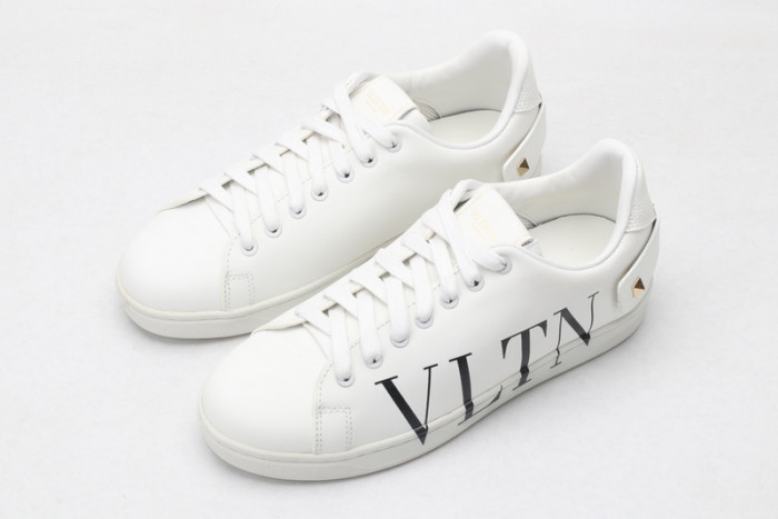 va_lentino sneakers