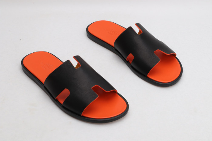 herm*s  slippers