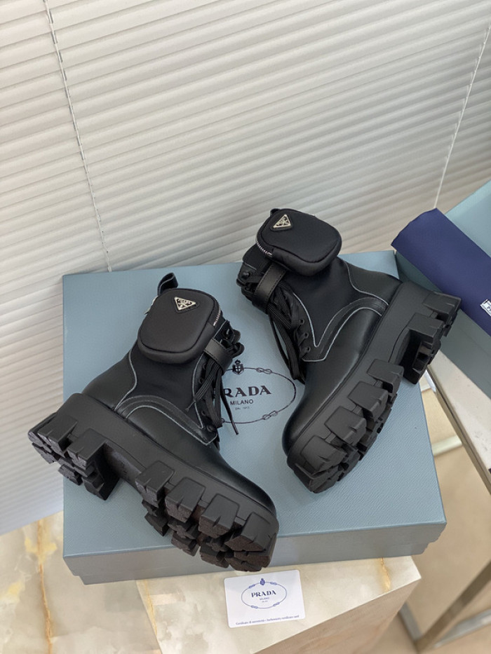pra_da boots