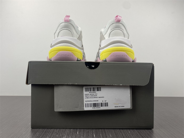 blcg sneaker triple.s.