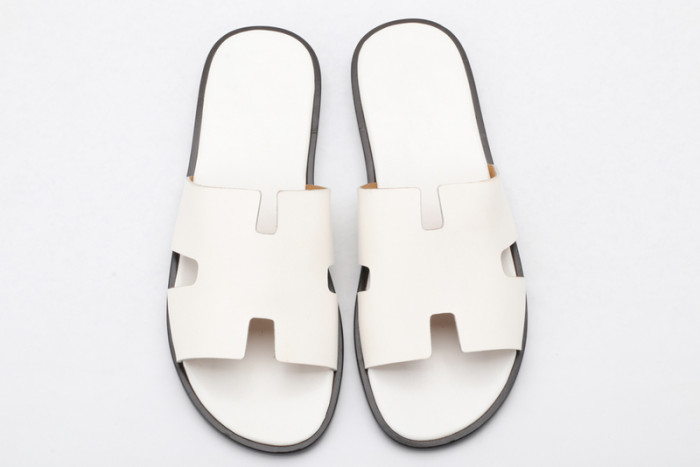 herm*s  slippers