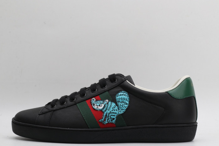 G*u*i ace embroidered low-top sneaker