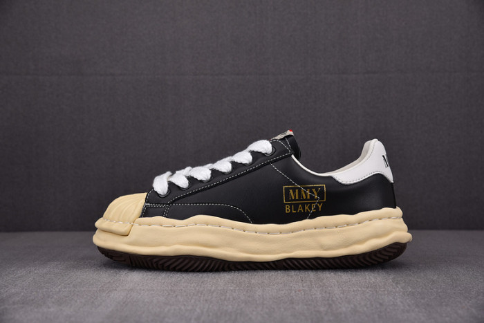 mihara yasuhiro  sneakers