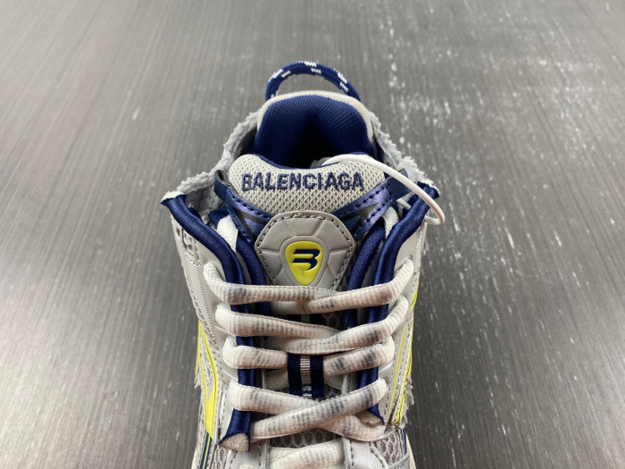 Ba*len*cia*ga -runner