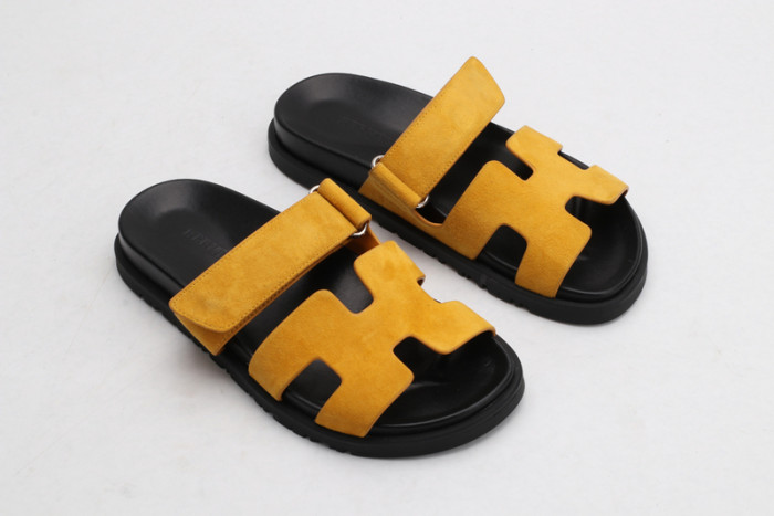herm*s  slippers