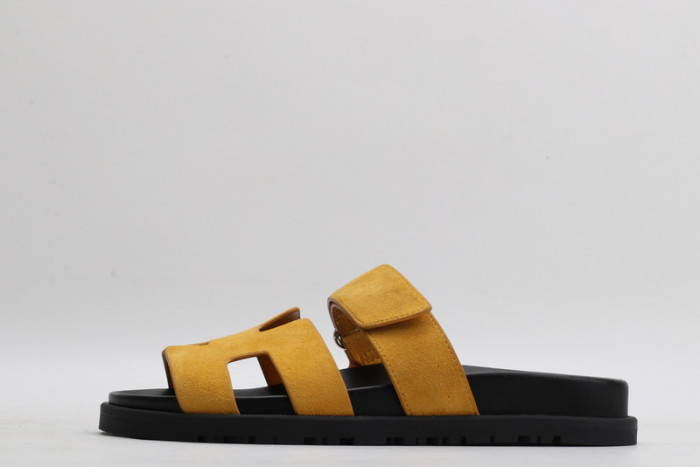 herm*s  slippers