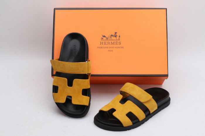 herm*s  slippers
