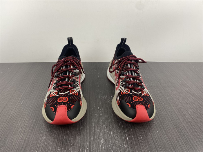 G*u*i sneaker
