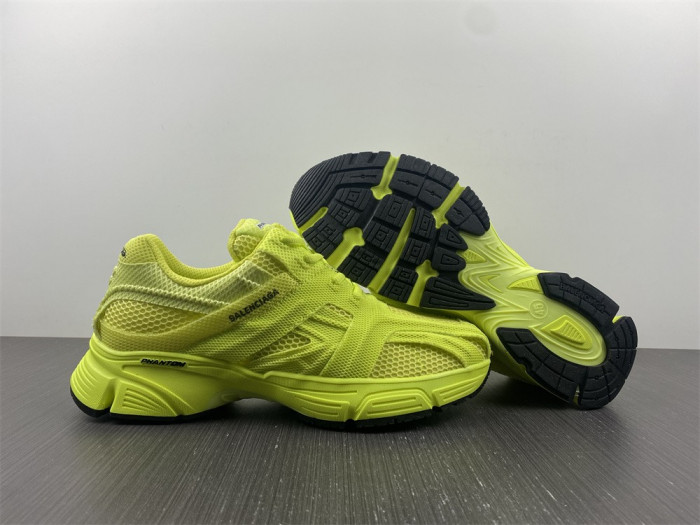 Ba*len*cia*ga -phantom sneakers