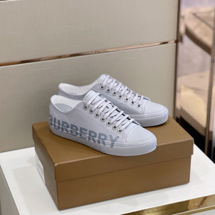 bur  sneaker