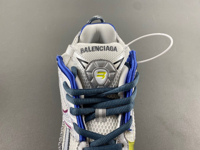 Ba*len*cia*ga -runner