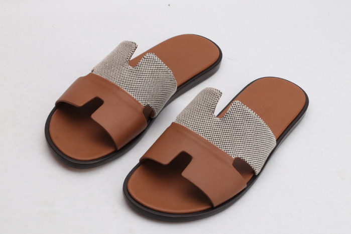 herm*s  slippers
