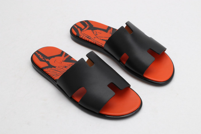 herm*s  slippers