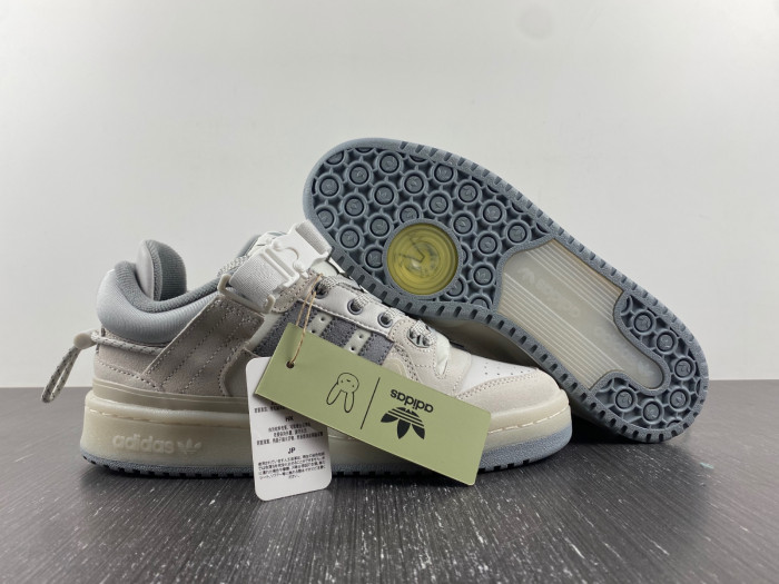bad bunny x forum buckle low 