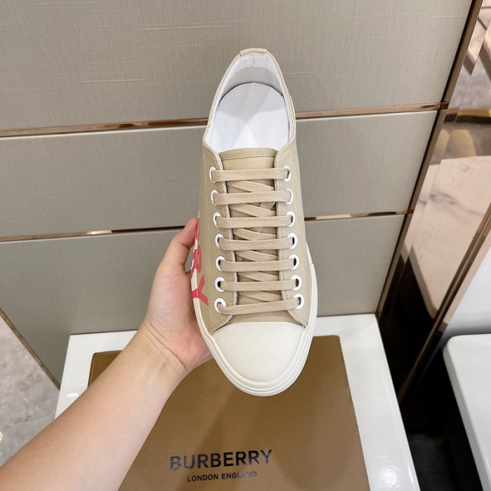 bur  sneaker