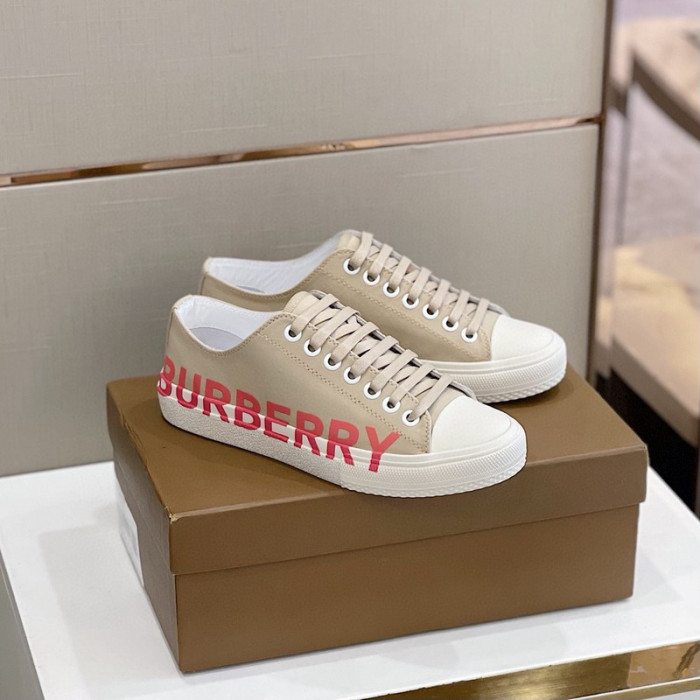 bur  sneaker