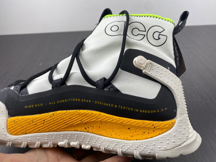 nike acg air terra antarktik gore-tex 
