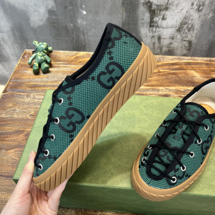 G*u*i  low-top sneaker