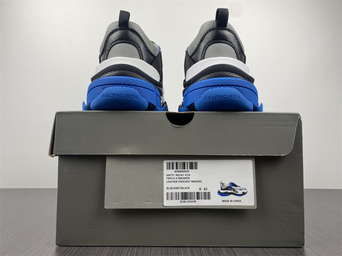 blcg sneaker triple.s.