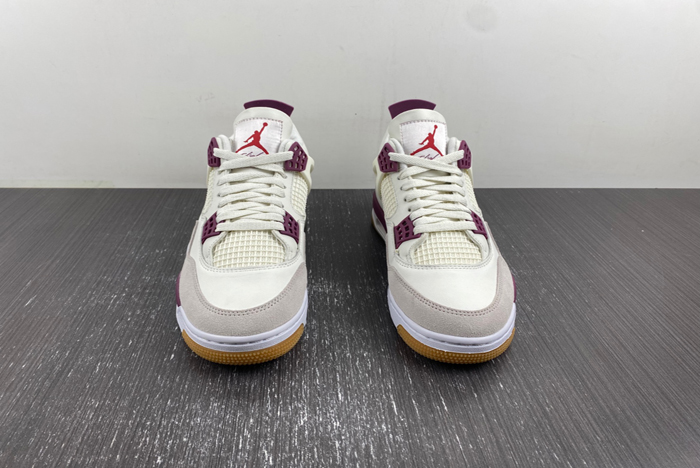 sb x jordan 4 “sapphire” dr5415-102